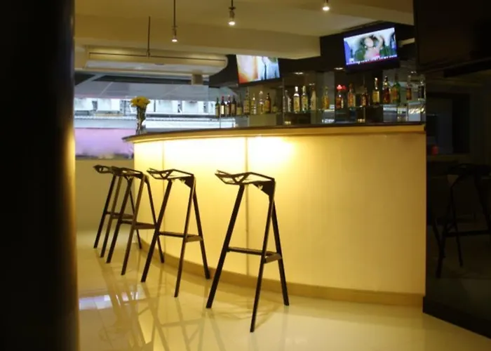 Vista Express Hotel