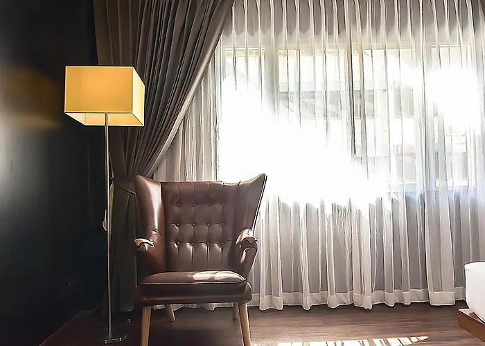 Hotel Vista Express