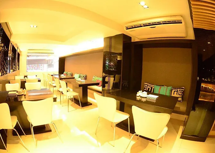 Vista Express Hotel 3*